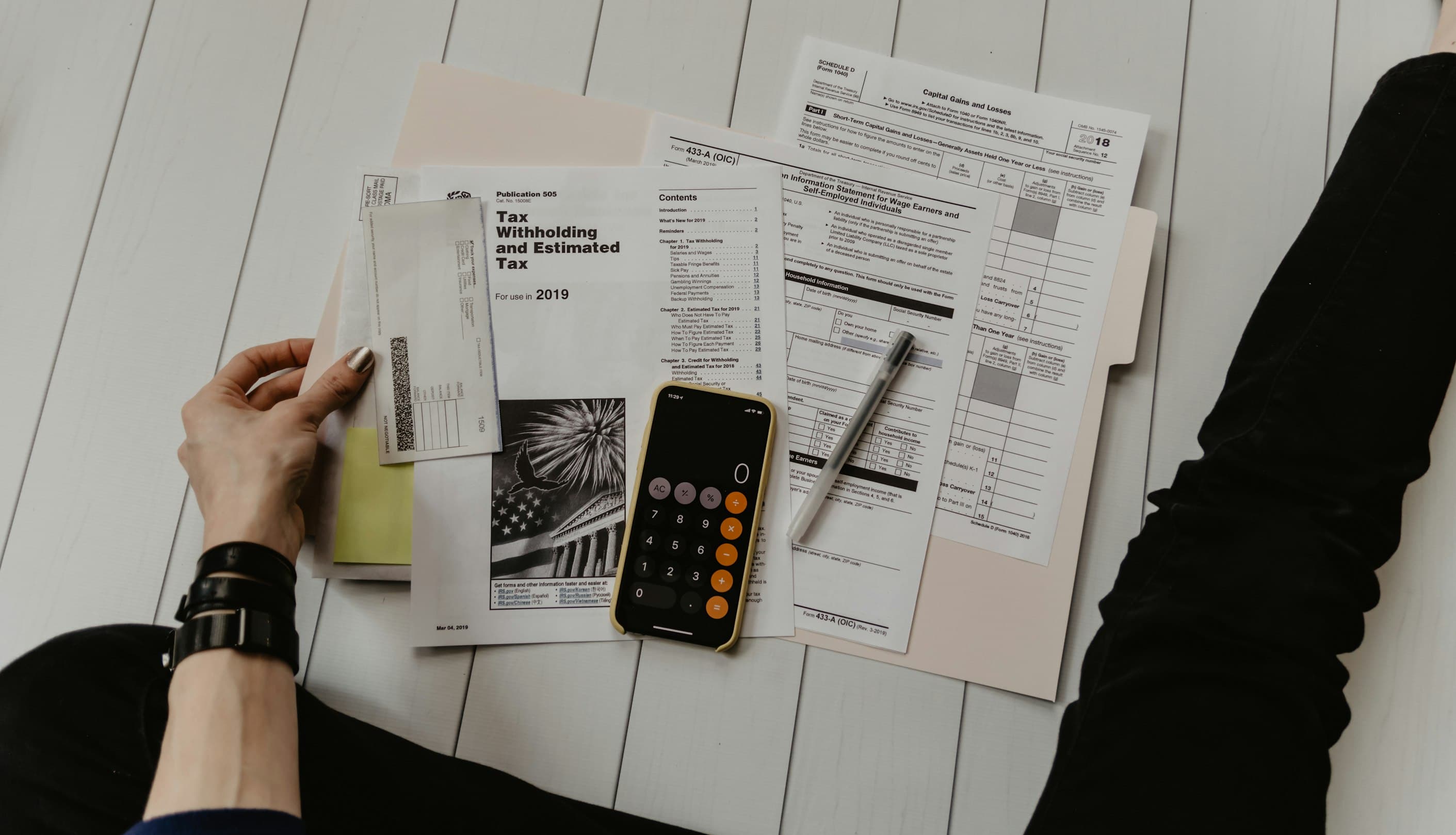Mastering Your Money: The Ultimate Guide to Qalc AI's Finance Suite